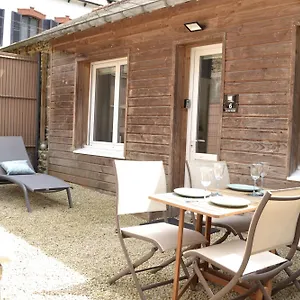 Hébergement de vacances Charmante Petite Maison A 2 Pas De La Maison 6, Binic